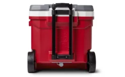 Koelbox Igloo Latitude 60 Roller Red 2021 15 Koelbox Igloo Latitude 60 Roller Red 2021 -MSR Winkel 00034749 bk