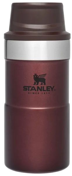 Thermosbeker Stanley The Trigger Action Travel Mug Wine 0,25L -MSR Winkel 2 Large JPG The20Classic20Trigger Action20Travel20Mug2020208.5oz 4