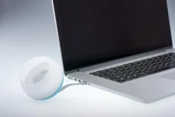 Reislamp Rubytec Bulb USB Green -MSR Winkel 3 Bulb In Macbook 3