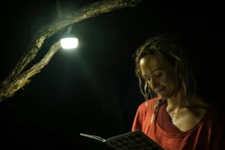 Reislamp Rubytec Bulb USB Red -MSR Winkel 4 DSC0454 2