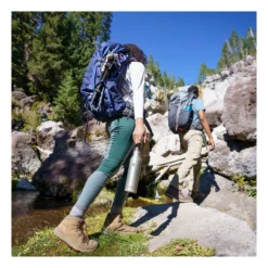 Thermosfles Hydro Flask Lightweight Standard Flex Cap Slate 621 Ml -MSR Winkel 4 lifestyle 21ozsmtrail 2 1