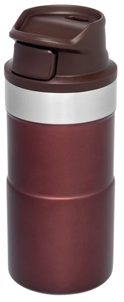 Thermosbeker Stanley The Trigger Action Travel Mug Wine 0,25L -MSR Winkel 7 Large JPG The20Classic20Trigger Action20Travel20Mug2020208.5oz 6