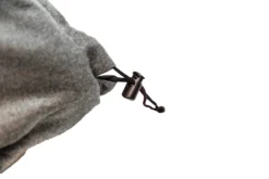 Slaapzak Grüezi Feater The Feet Heater Deluxe Grey Black -MSR Winkel gruezi bag heizdecke feater the feet heater deluxe 3060 detail03